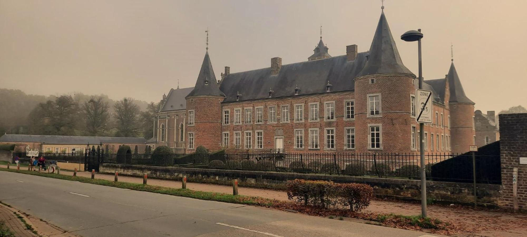Maison Mathieu - landelijk gelegen vakantiewoning met alle comfort, airco, parking en speelgazon Bilzen Buitenkant foto