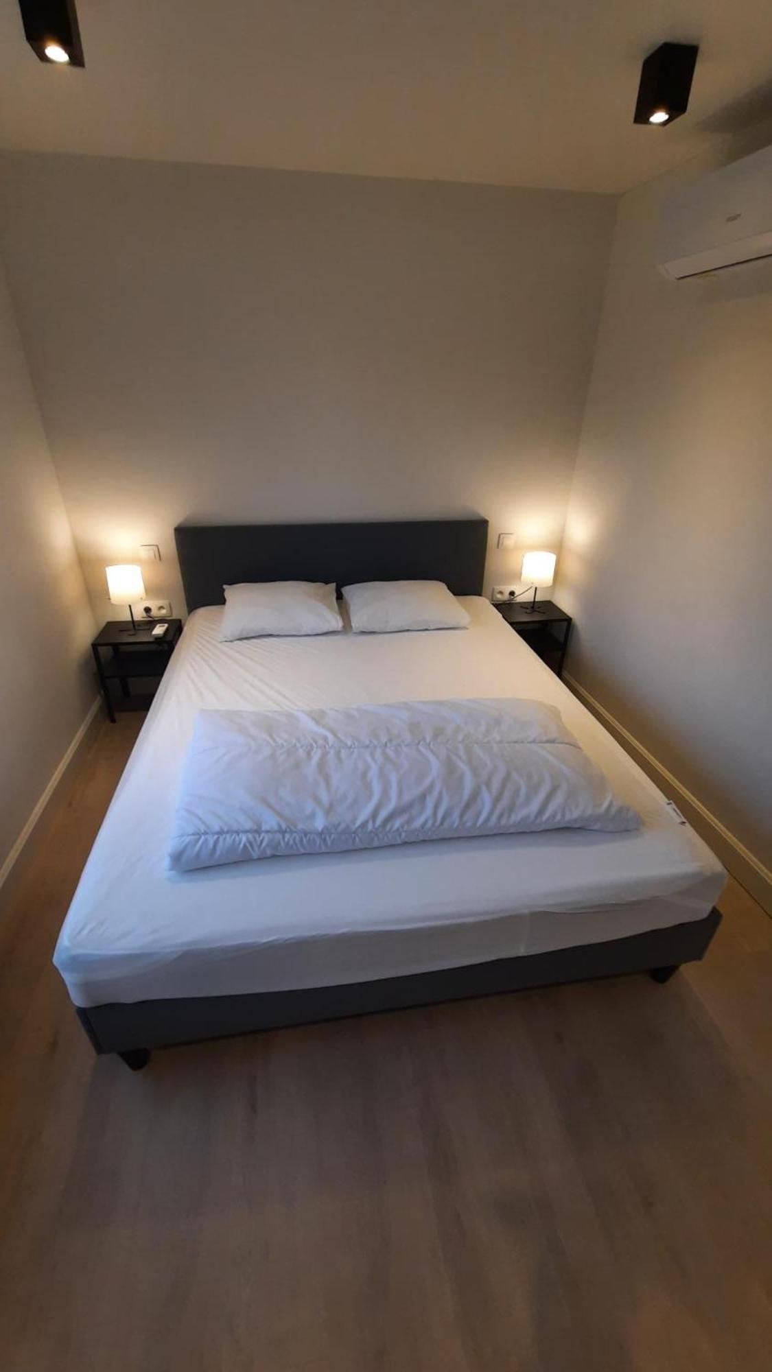 Maison Mathieu - landelijk gelegen vakantiewoning met alle comfort, airco, parking en speelgazon Bilzen Buitenkant foto