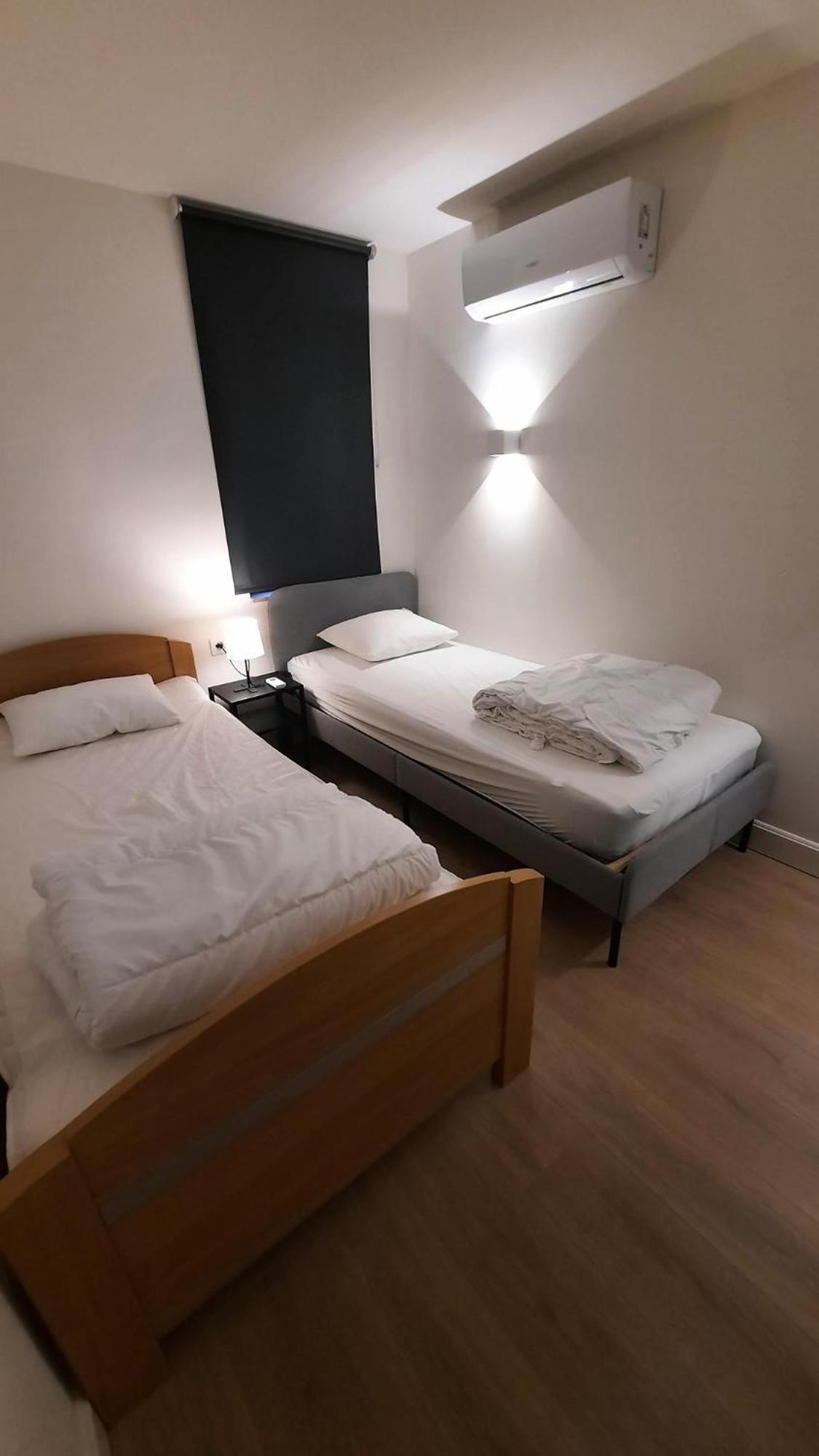Maison Mathieu - landelijk gelegen vakantiewoning met alle comfort, airco, parking en speelgazon Bilzen Buitenkant foto
